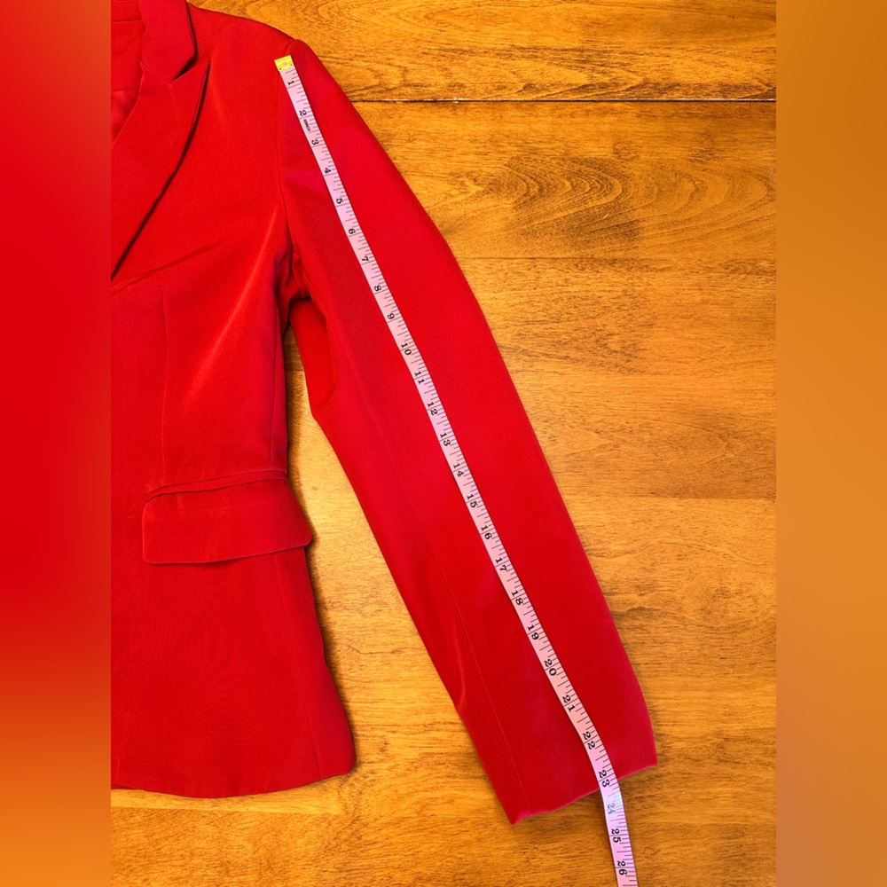 Red blazer - Picture 2 of 6